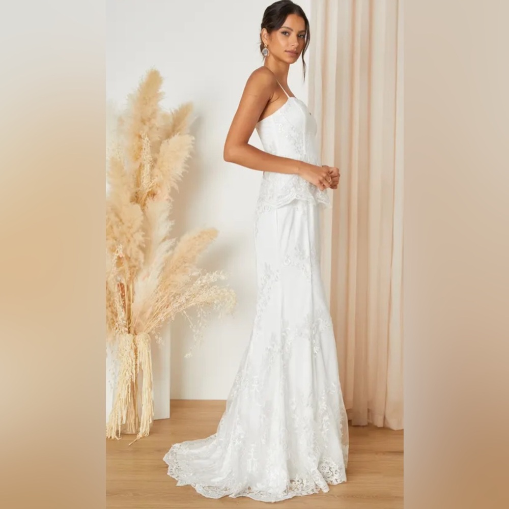 Lulus Eternal Passion White Lace Bustier Peplum Mermaid Maxi Dress Sz small